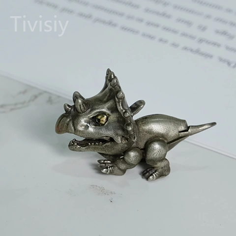 🔥Last Day 49% Off - Triceratops Vintage Pendant, Movable Limbs, Opening Mouth Pendant
